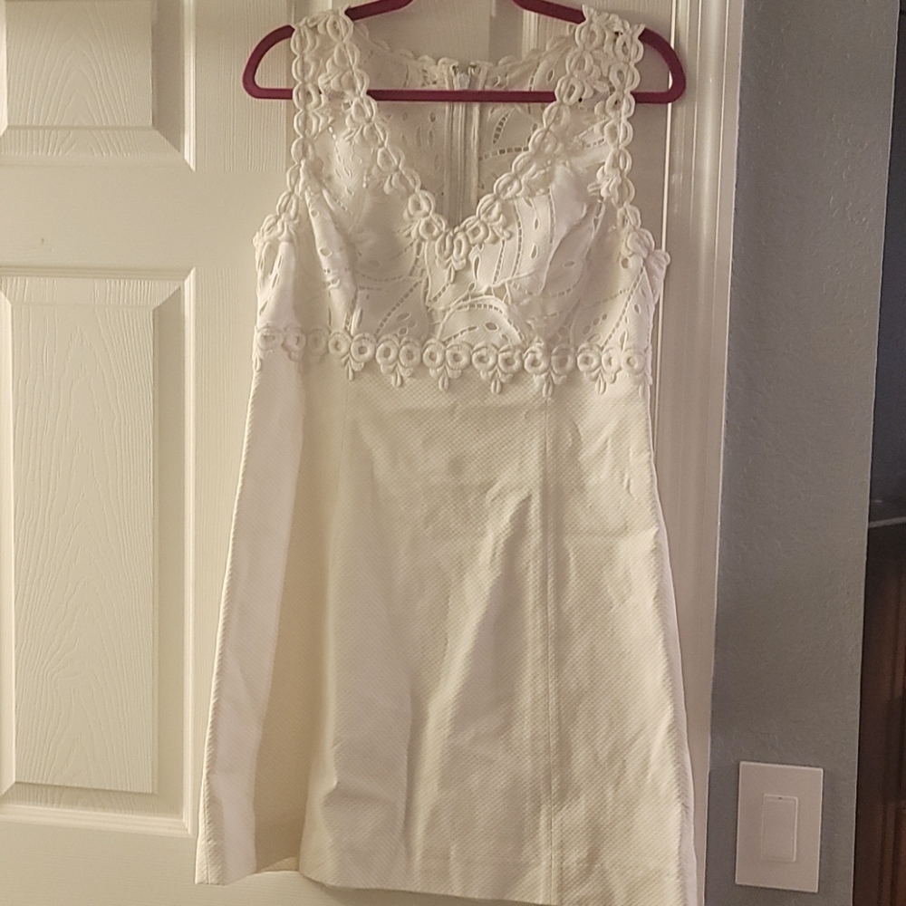 White Lilly Pulitzer dress size 8